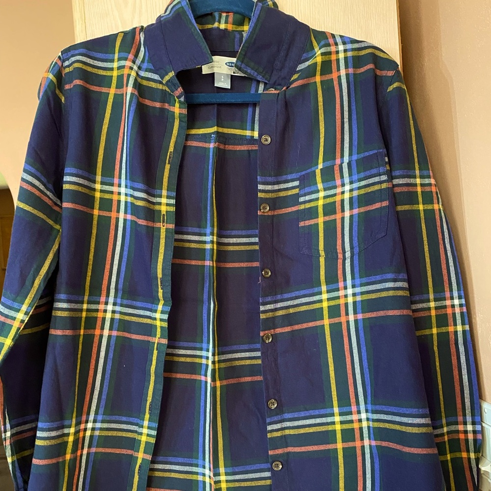 Old Navy Women’s Button Down Shirt